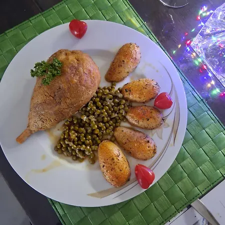 Le Domaine D'élise Et Table D'hôtes - Vosges