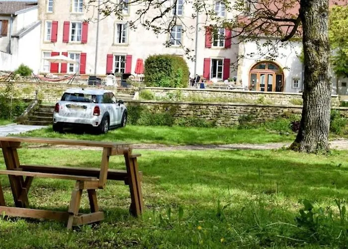 Gasthuis Le Domaine D'elise Et Table D'hotes - Vosges